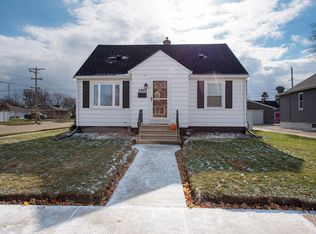 1903 29th St, Kenosha, WI 53140