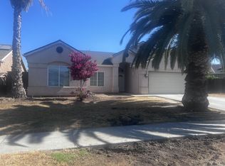 1576 Jacaranda St, Lemoore, CA 93245