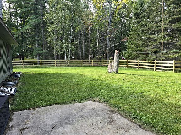 4th image of 4355 N Wood Rd