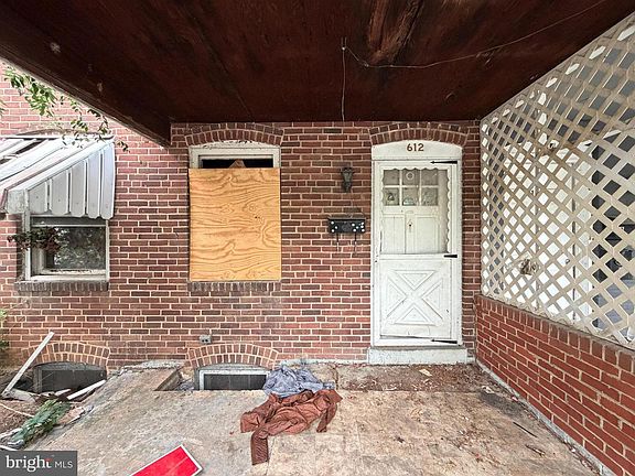 3rd image of 612 Arsan Ave