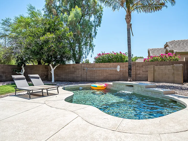 1078 S Riata St — Photo 5