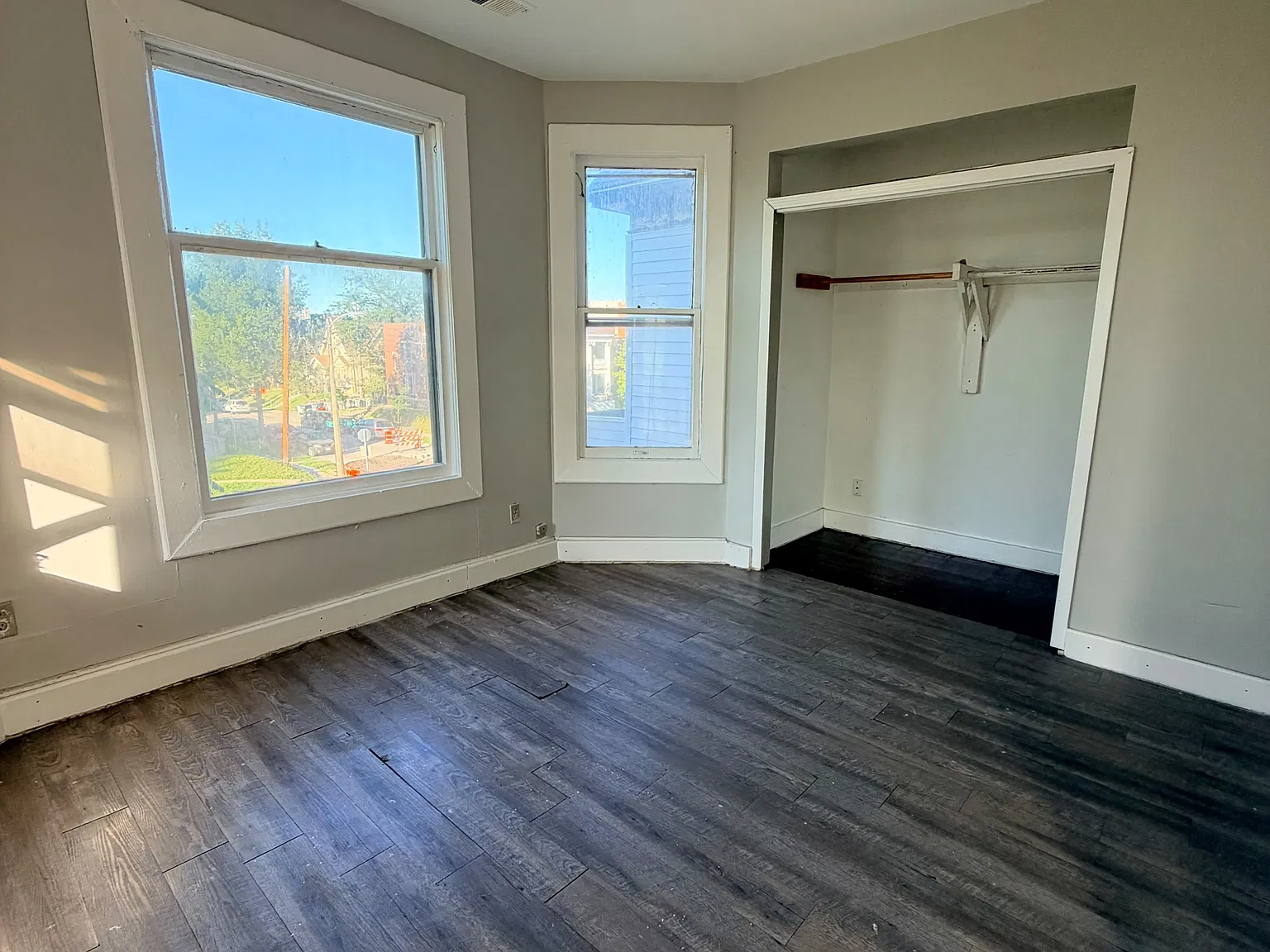 4 bed, 1150 sqft, $1,250 — Photo 2