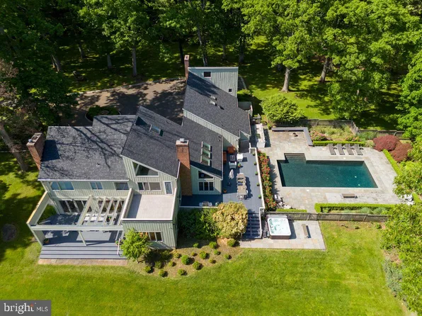 451 Cherry Hill Rd, Princeton, NJ 08540