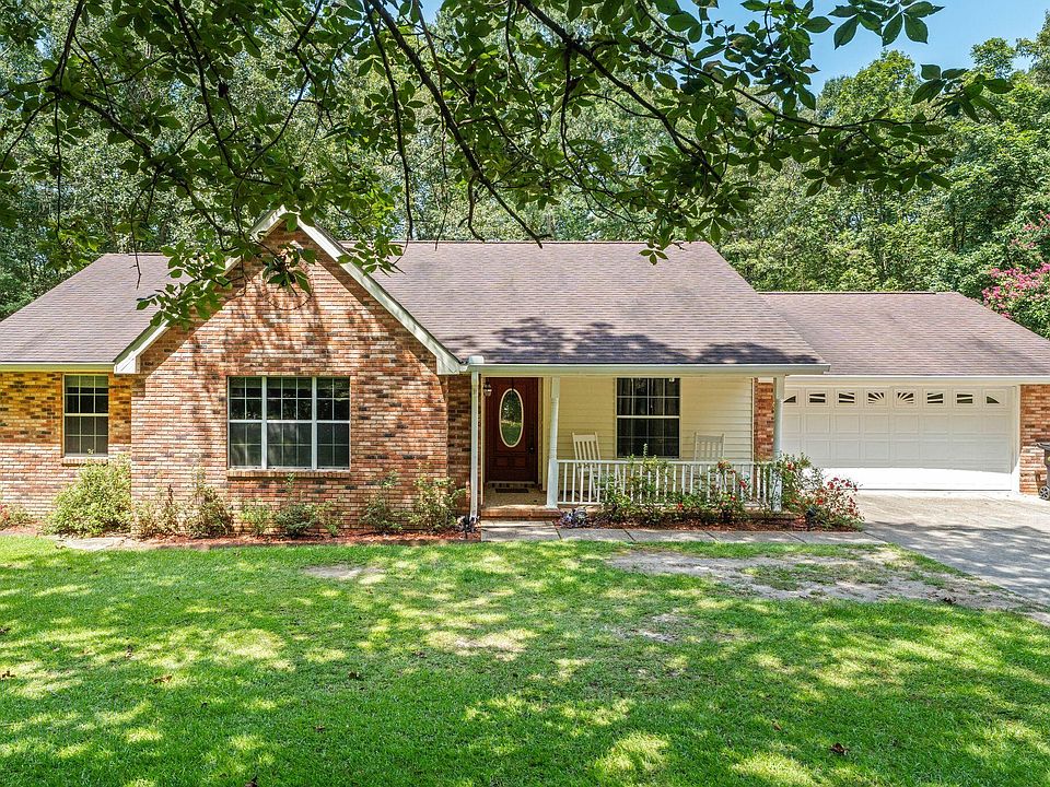 1st image of 11 Moss Ln