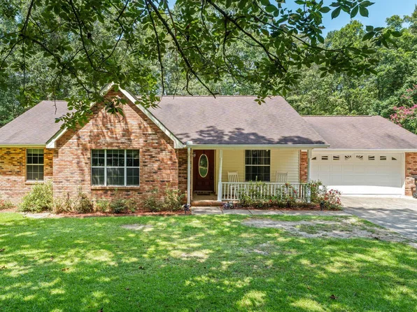 11 Moss Ln, Petal, MS 39465