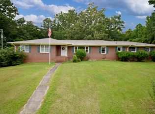 405 Eagle Creek Rd, Jacksons Gap, AL 36861