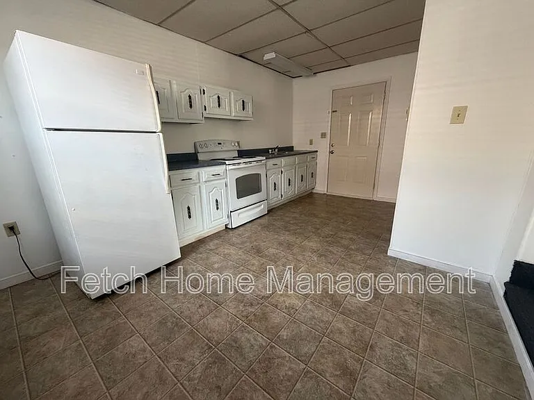 7 E Farmersville Rd #6 — Photo 5
