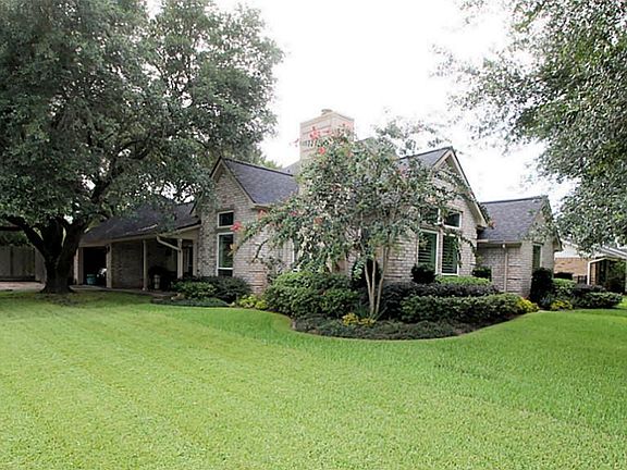 3rd image of 30603 McKinney Dr