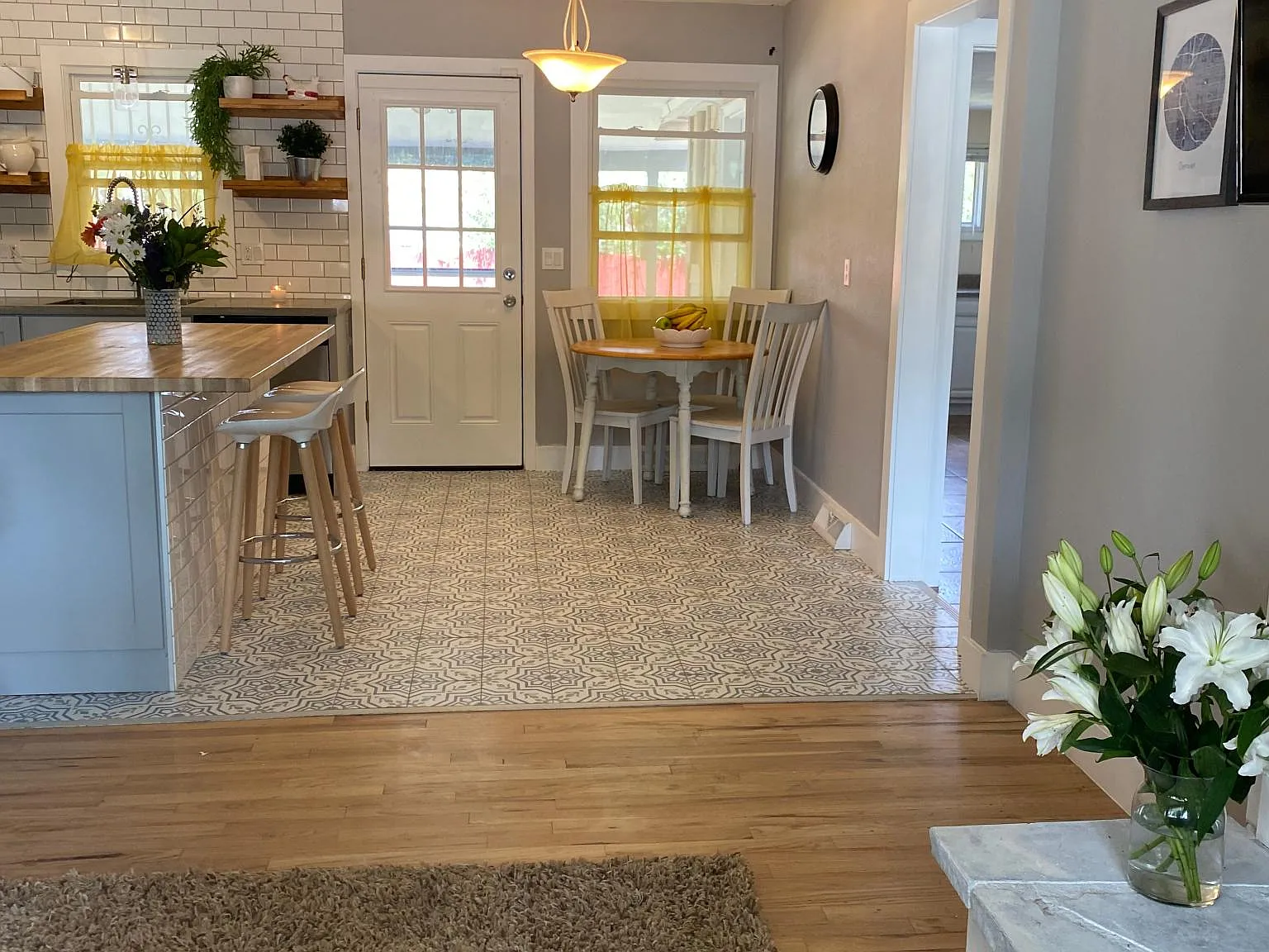 3 bed, 1169 sqft, $2,800 — Photo 3