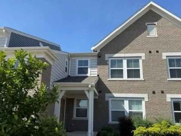 184 Old Pond Rd, Springboro, OH 45066