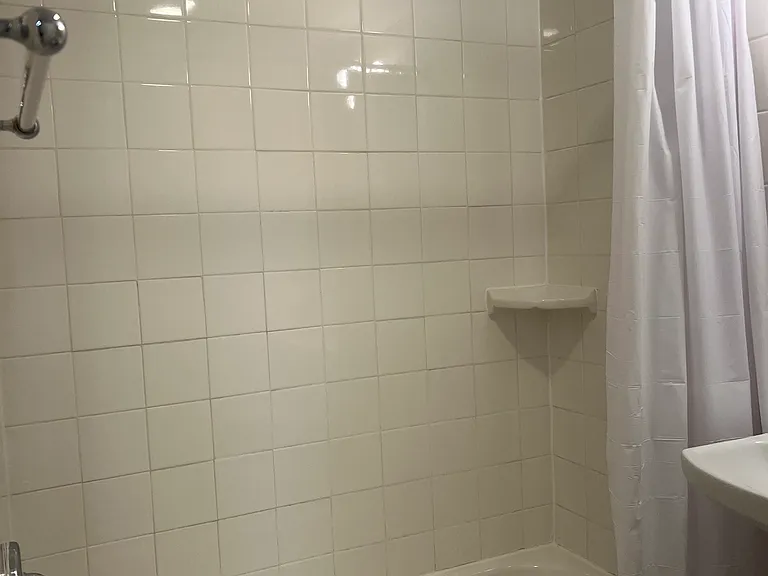 2318 Glendale Ter #1A — Photo 21