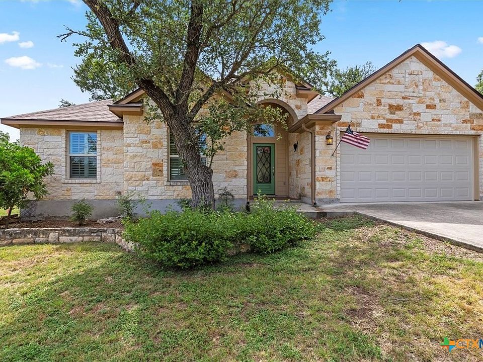1st image of 81 Brookhollow Dr