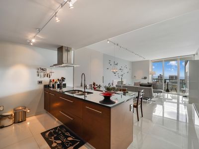 495 Brickell Avenue #4807, Miami, FL, 33131