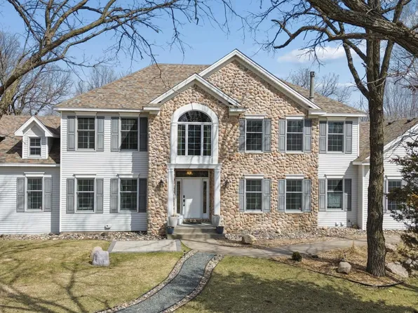 8781 Royal Ct NW, Ramsey, MN 55303