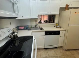 3001 NW 48th Ave APT 143, Lauderdale Lakes, FL 33313