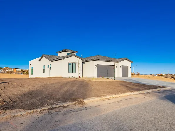 605 Colorado Mountain Rd NE, Rio Rancho, NM 87124