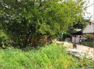 143 Peche St, San Antonio, TX 78207