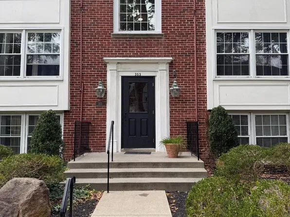 353 Homeland Southway Unit 2C, Baltimore, MD 21212