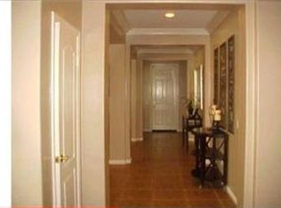 13832 Almond Grove Ct, Corona, CA 92880