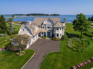 22 Pilot Rock Ln, Riverside, CT 06878