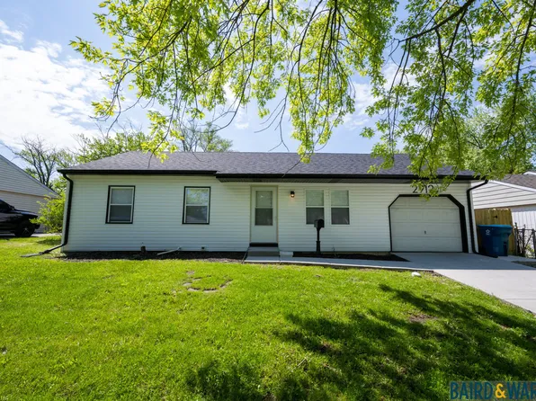 2912 223rd Pl, Sauk Village, IL 60411
