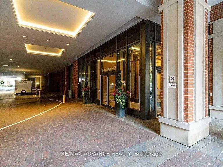 800 Lawrence Ave W #1921 — Photo 8