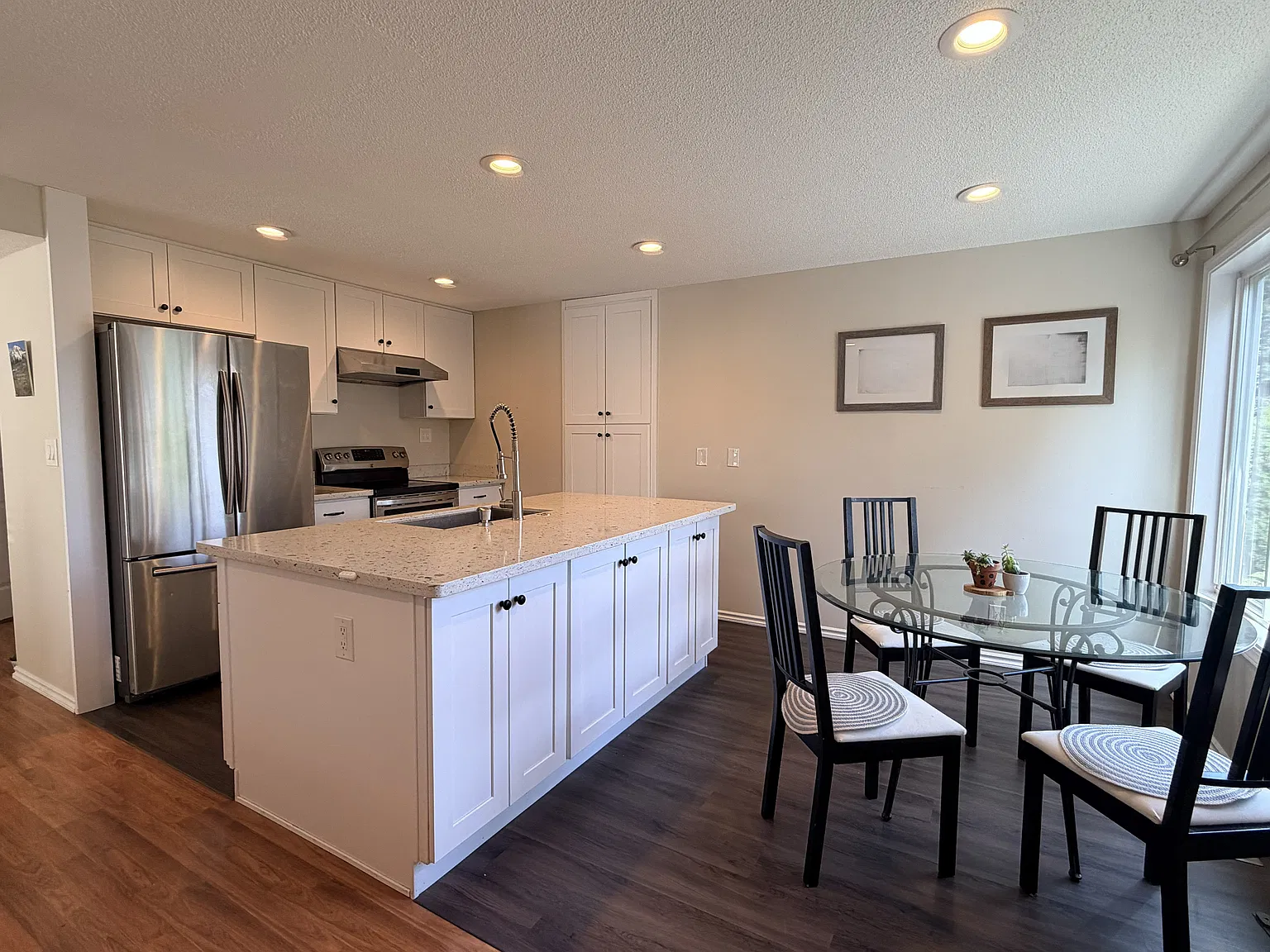 3 bed, 1880 sqft, $4,500 — Photo 4
