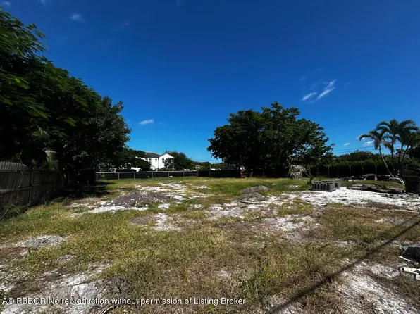 200 Miramar Way, West Palm Beach, FL 33405