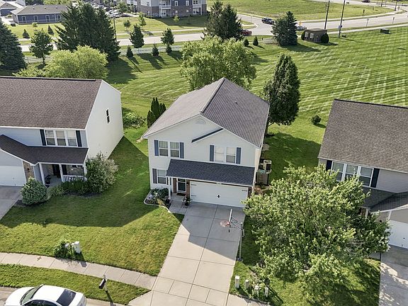2nd image of 3881 White Cliff Way