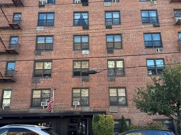 2299 E 13th St APT 3H, Brooklyn, NY 11229