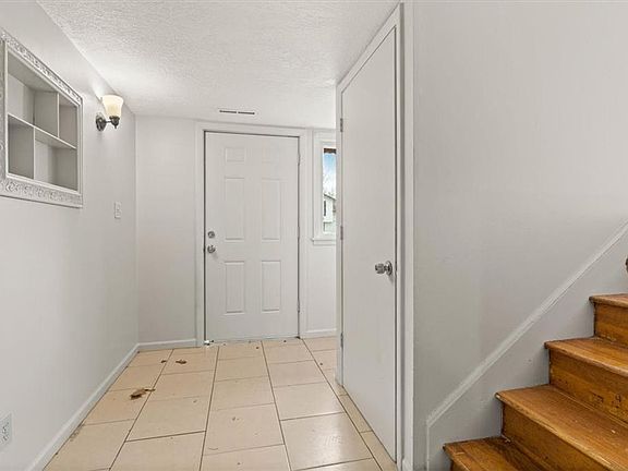 2nd image of 8406 E 92nd Ter