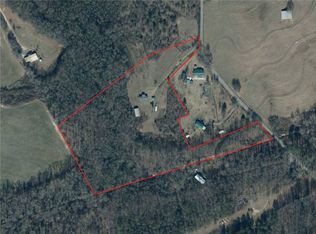 909 Curt Bailey Rd, Hartwell, GA 30643