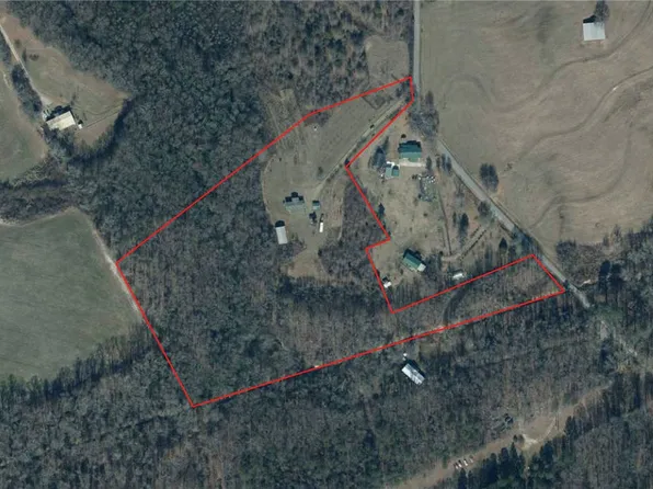 909 Curt Bailey Rd, Hartwell, GA 30643