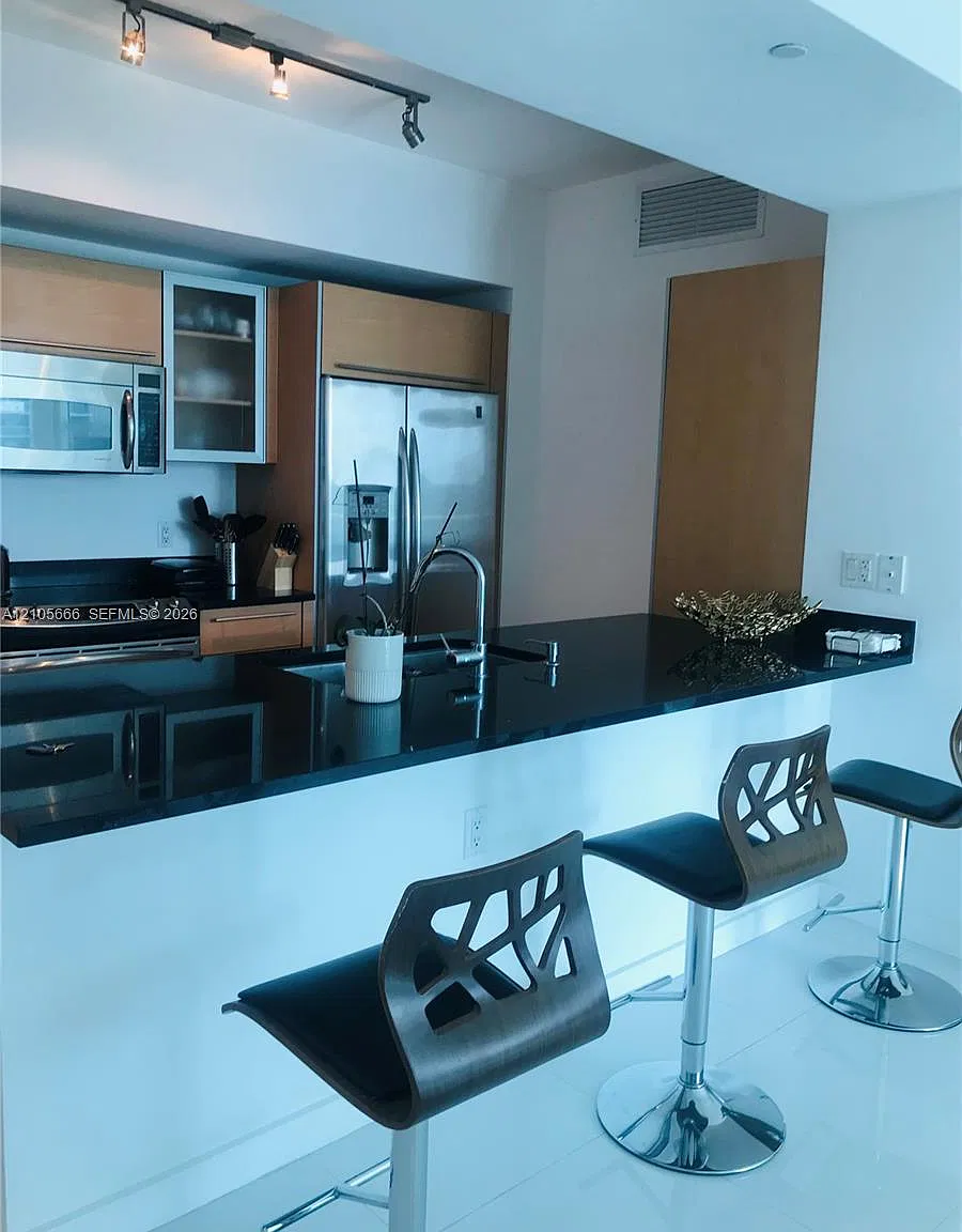 The Plaza 901 Brickell Co — Photo 3