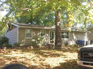 310 E 15th Pl, Lawrence, KS 66044