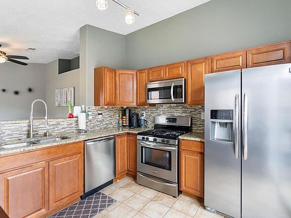 5th image of 6027 Canis Ave NW