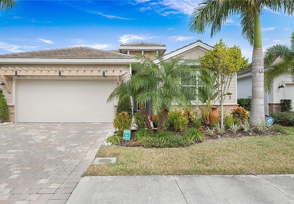 1st image of 16563 Crescent Beach Way