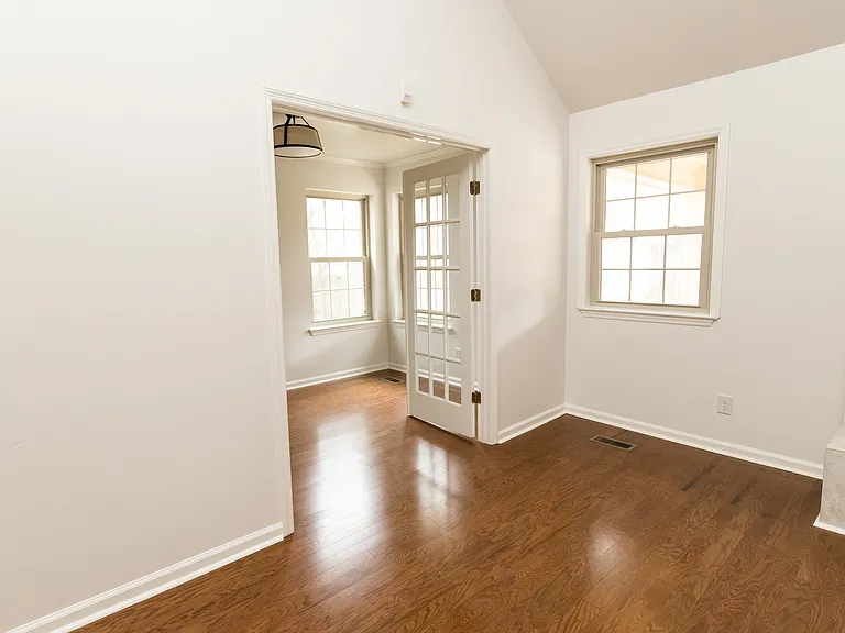 6601 Evergreen Dr — Photo 5