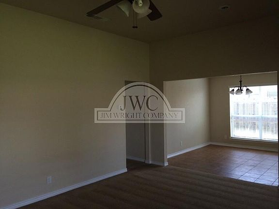 4th image of 603 Aries Ave