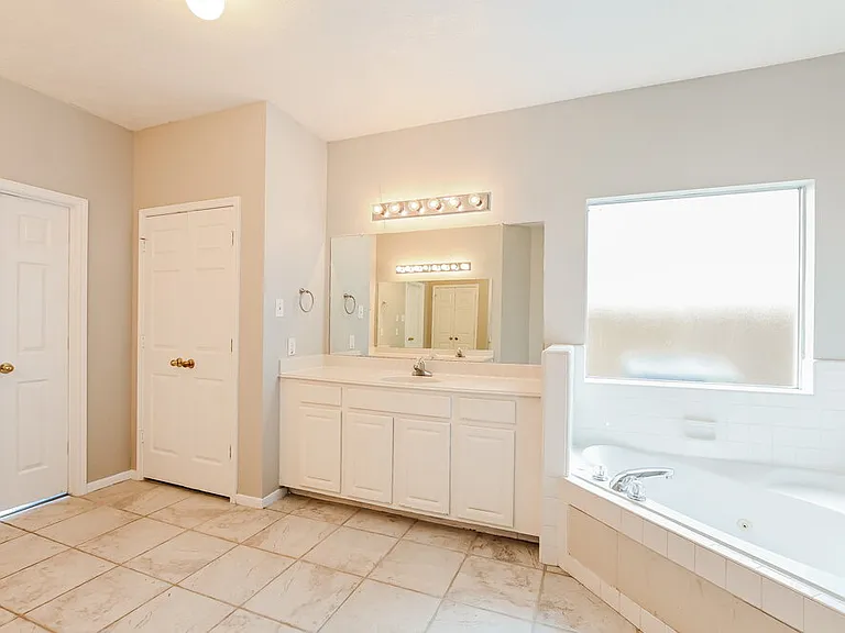 2634 Vermillion Rd — Photo 11