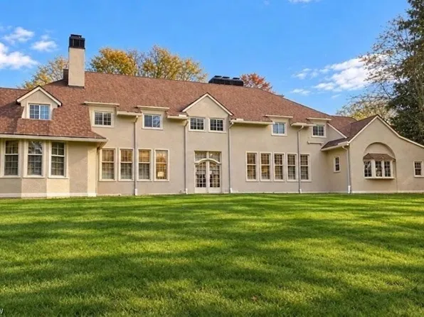 739 Cohasset Dr, Youngstown, OH 44511