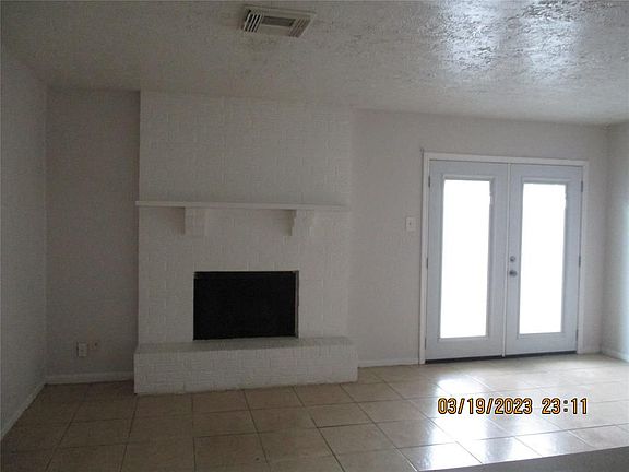 3rd image of 13549 Castilian Dr #1