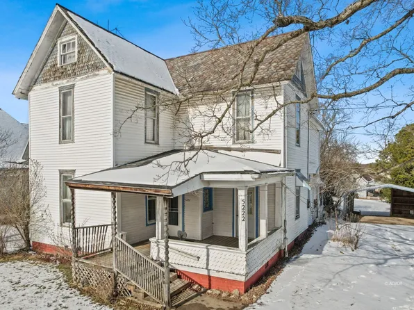 5222 W Clinton St, Albany, OH 45710