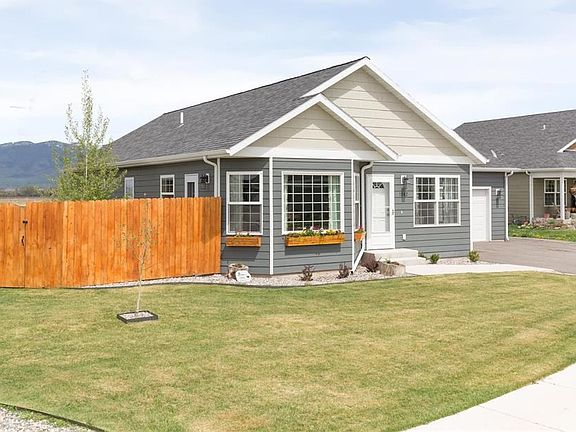 3rd image of 1042 Low Line Spur Rd