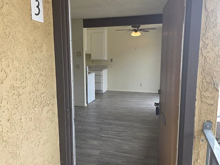ANO3236 — Photo 2