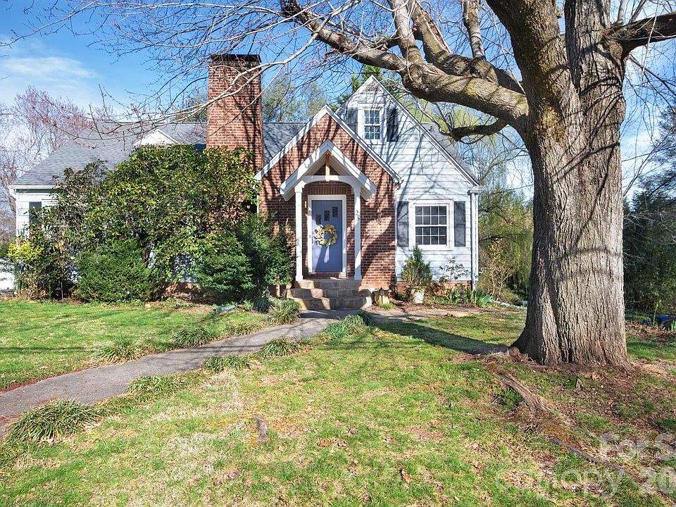 1st image of 25 Bear Creek Rd