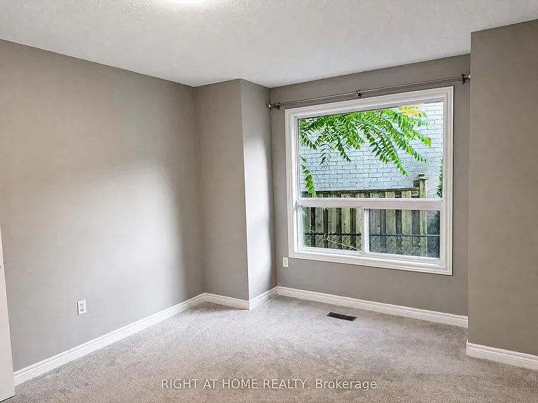 890 Guildwood Blvd — Photo 13