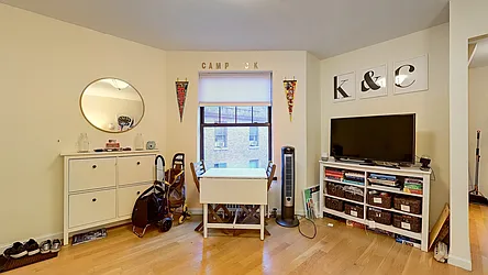 Rented by Emor Management Inc.