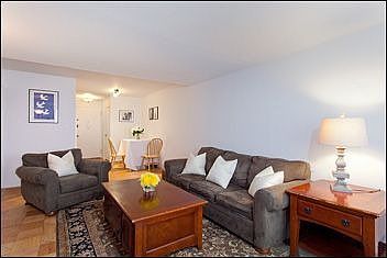 2nd image of 16 W 16th St APT 8JN