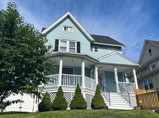 318 Olivia St, Derby, CT 06418